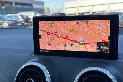 DE22XLL Audi Q2 Sport 35 TFSI  150 PS 6-speed Thumbnail #18