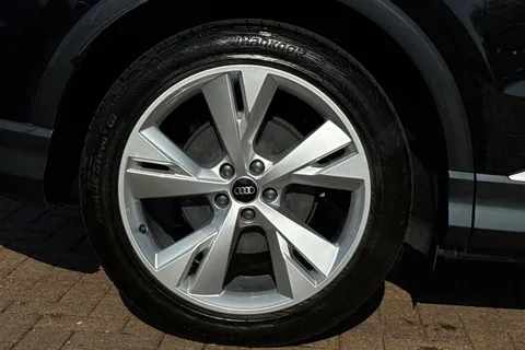 BU75ZHB Audi Q4 e-tron Q4 Sportback S line 35 e-tron 125,00 kW Thumbnail #7