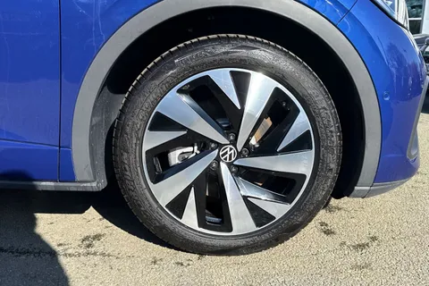DE25ZNN Volkswagen ID.5 128kW Max Pro 77kWh 5dr Auto | Rear Camera | Heat Pump Thumbnail #10