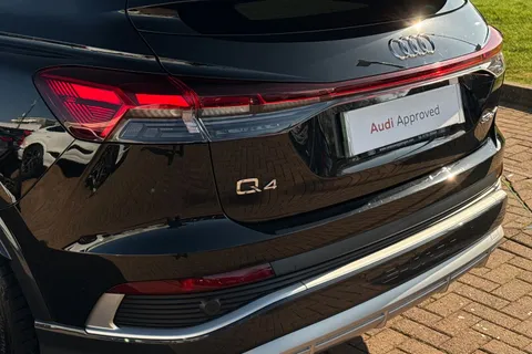 BU75ZHB Audi Q4 e-tron Q4 Sportback S line 35 e-tron 125,00 kW Thumbnail #16