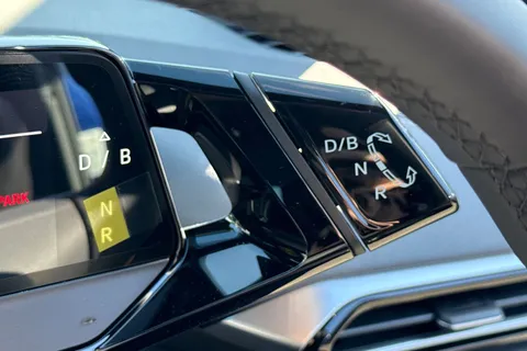 DE25ZNN Volkswagen ID.5 128kW Max Pro 77kWh 5dr Auto | Rear Camera | Heat Pump Thumbnail #23