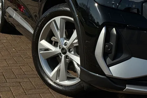 BU75ZHB Audi Q4 e-tron Q4 Sportback S line 35 e-tron 125,00 kW Thumbnail #26