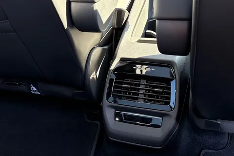 DE25ZNN Volkswagen ID.5 128kW Max Pro 77kWh 5dr Auto | Rear Camera | Heat Pump Thumbnail #45