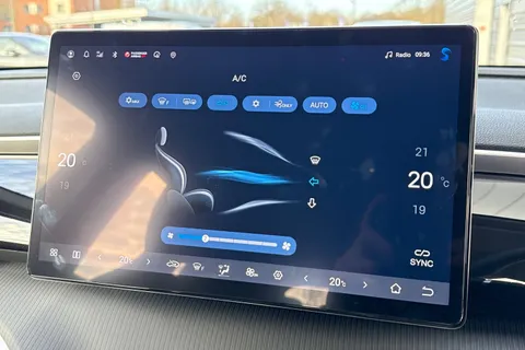  BYD Sealion 5 1.5 DM-i 12.96kWh Comfort CVT Auto Euro 6 (s/s) 5dr Thumbnail #18