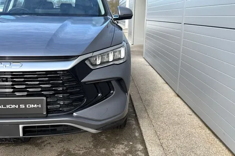  BYD Sealion 5 1.5 DM-i 12.96kWh Comfort CVT Auto Euro 6 (s/s) 5dr Thumbnail #24