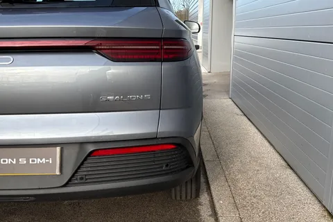  BYD Sealion 5 1.5 DM-i 12.96kWh Comfort CVT Auto Euro 6 (s/s) 5dr Thumbnail #32