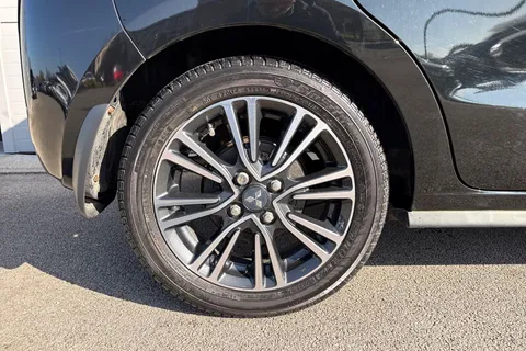 DA67YKE Mitsubishi Mirage 1.2 Juro CVT Euro 6 (s/s) 5dr Thumbnail #11