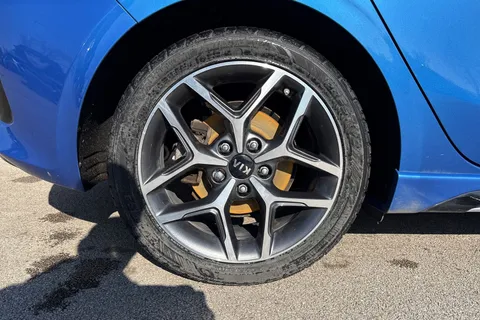 WV19PFY Kia Ceed 1.6 CRDi GT-Line Euro 6 (s/s) 5dr Thumbnail #11