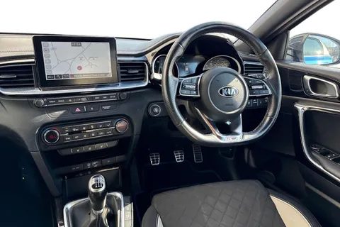 WV19PFY Kia Ceed 1.6 CRDi GT-Line Euro 6 (s/s) 5dr Thumbnail #19