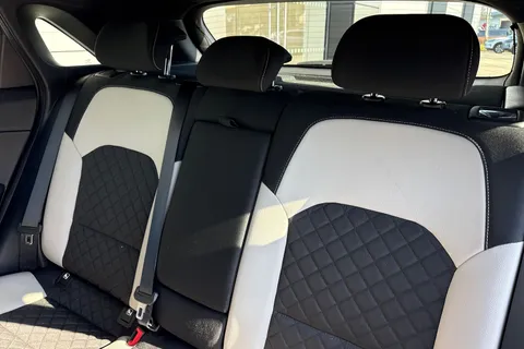 WV19PFY Kia Ceed 1.6 CRDi GT-Line Euro 6 (s/s) 5dr Thumbnail #20