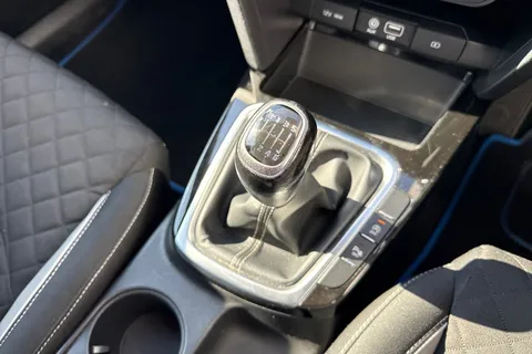 WV19PFY Kia Ceed 1.6 CRDi GT-Line Euro 6 (s/s) 5dr Thumbnail #24