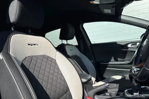 WV19PFY Kia Ceed 1.6 CRDi GT-Line Euro 6 (s/s) 5dr Thumbnail #25