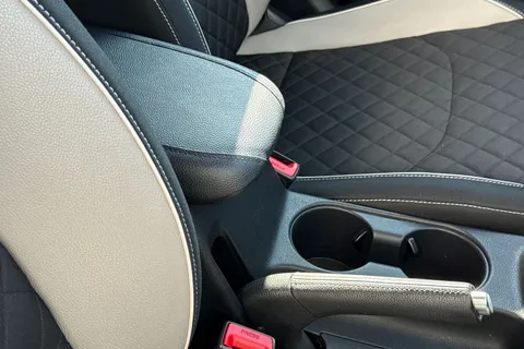 WV19PFY Kia Ceed 1.6 CRDi GT-Line Euro 6 (s/s) 5dr Thumbnail #31