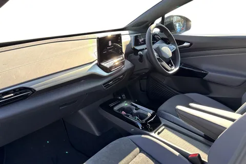 DA25BUW Volkswagen ID.4 109kW Life Pure 52kWh 5dr Auto [110kW Ch] | Heated Seats | Rear camera Thumbnail #15