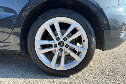 PJ72MXG Audi A3 Sport 35 TFSI 150 PS 6-speed Thumbnail #13