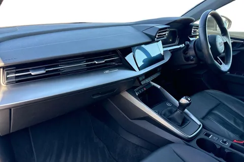 PJ72MXG Audi A3 Sport 35 TFSI 150 PS 6-speed Thumbnail #16