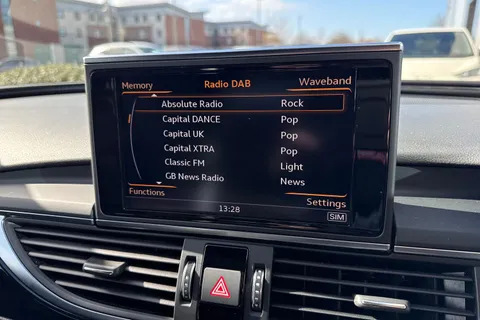 LB18BKU Audi A6 Avant 2.0 TDI ultra Black Edition S Tronic Euro 6 (s/s) 5dr Thumbnail #37