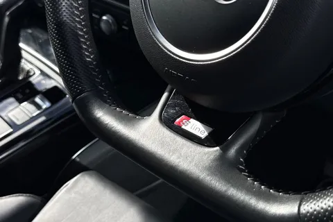 LB18BKU Audi A6 Avant 2.0 TDI ultra Black Edition S Tronic Euro 6 (s/s) 5dr Thumbnail #52