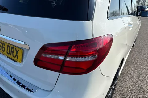 KU66ORX Mercedes-Benz B Class 2.1 B200d AMG Line (Premium Plus) 7G-DCT Euro 6 (s/s) 5dr Thumbnail #8