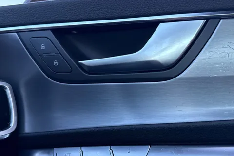 20 of 50 for Audi A6 Saloon S line 40 TDI 204 PS S tronic