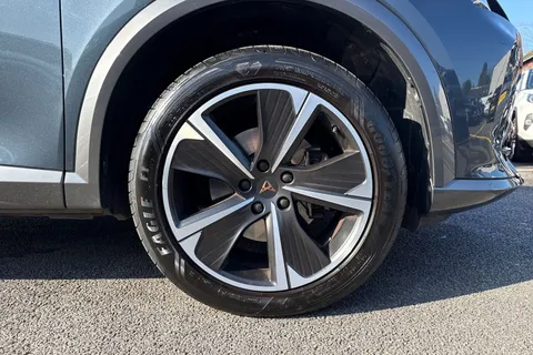 23 of 48 for CUPRA Formentor 1.5 TSI V1 DSG Euro 6 (s/s) 5dr