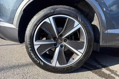 24 of 48 for CUPRA Formentor 1.5 TSI V1 DSG Euro 6 (s/s) 5dr