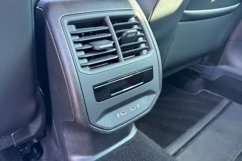 27 of 48 for CUPRA Formentor 1.5 TSI V1 DSG Euro 6 (s/s) 5dr