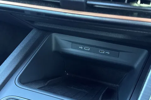 42 of 48 for CUPRA Formentor 1.5 TSI V1 DSG Euro 6 (s/s) 5dr