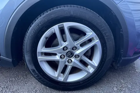 WF23VLS Toyota C-Hr 1.8 VVT-h Icon CVT Euro 6 (s/s) 5dr Thumbnail #14