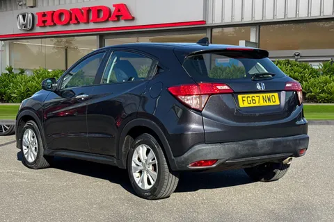 2 of 51 for HONDA HR-V 1.6 i-DTEC S 5dr