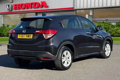 8 of 51 for HONDA HR-V 1.6 i-DTEC S 5dr