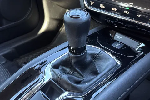 22 of 51 for HONDA HR-V 1.6 i-DTEC S 5dr