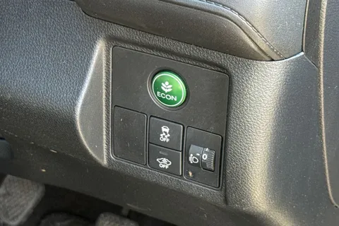 31 of 51 for HONDA HR-V 1.6 i-DTEC S 5dr