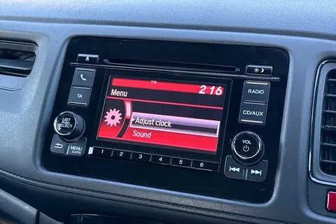 44 of 51 for HONDA HR-V 1.6 i-DTEC S 5dr