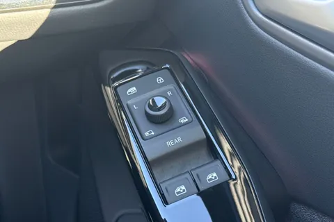 KP75RKY Volkswagen ID.3 150kW Match Pro 59kWh 5dr Auto Thumbnail #22