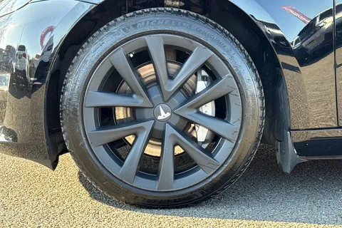 BG21EFW Tesla Model 3 (Dual Motor) Long Range Auto 4WDE 4dr Thumbnail #14