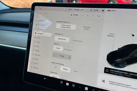 BG21EFW Tesla Model 3 (Dual Motor) Long Range Auto 4WDE 4dr Thumbnail #46