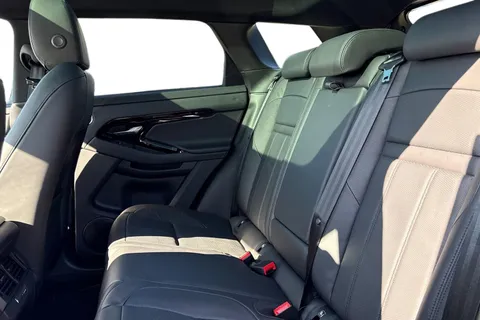 KT73GKD Land Rover Range Rover Evoque 2.0 D200 Dynamic HSE 5dr Thumbnail #4