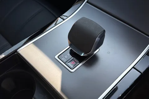 KT73GKD Land Rover Range Rover Evoque 2.0 D200 Dynamic HSE 5dr Thumbnail #14