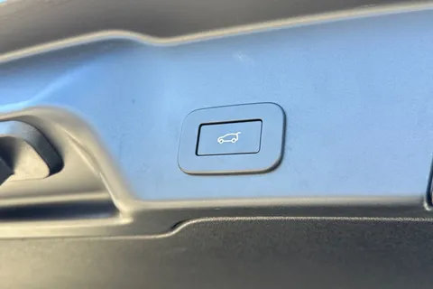 KT73GKD Land Rover Range Rover Evoque 2.0 D200 Dynamic HSE 5dr Thumbnail #37