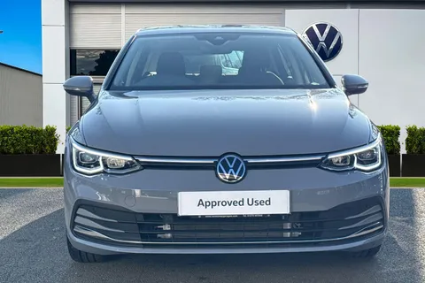 DC25XEE Volkswagen Golf 1.4 TSI eHybrid Style 5dr DSG |  High Beam Assist | Keyless-Go Thumbnail #6