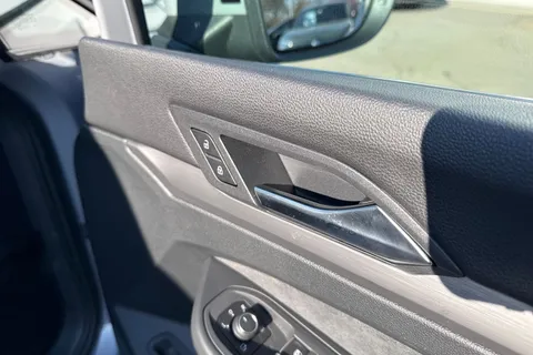 DC25XEE Volkswagen Golf 1.4 TSI eHybrid Style 5dr DSG |  High Beam Assist | Keyless-Go Thumbnail #21