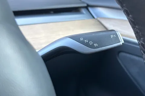 WP71PSX Tesla Model 3 (Dual Motor) Long Range Auto 4WDE 4dr Thumbnail #39