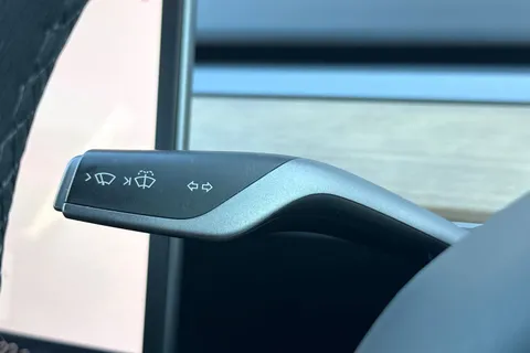 WP71PSX Tesla Model 3 (Dual Motor) Long Range Auto 4WDE 4dr Thumbnail #40