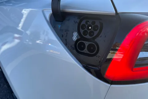 WP71PSX Tesla Model 3 (Dual Motor) Long Range Auto 4WDE 4dr Thumbnail #47