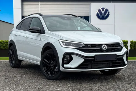  Volkswagen Taigo 1.0 TSI Black Edition DSG Euro 6 (s/s) 5dr Thumbnail #2