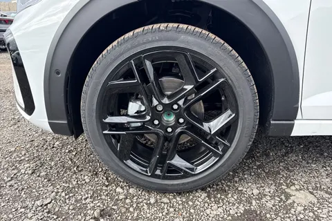  Volkswagen Taigo 1.0 TSI Black Edition DSG Euro 6 (s/s) 5dr Thumbnail #10