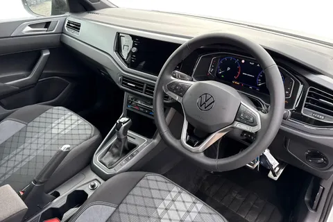  Volkswagen Taigo 1.0 TSI Black Edition DSG Euro 6 (s/s) 5dr Thumbnail #14