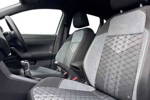  Volkswagen Taigo 1.0 TSI Black Edition DSG Euro 6 (s/s) 5dr Thumbnail #16