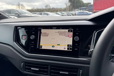  Volkswagen Taigo 1.0 TSI Black Edition DSG Euro 6 (s/s) 5dr Thumbnail #17